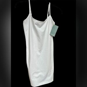 🏝️NWT Lyssé Light white cotton slip dress S👒